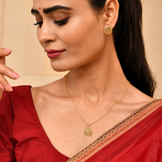 Roovi Sun Kissed Flower 925 Silver Necklace & Earring Combo with 22kt Gold Plating