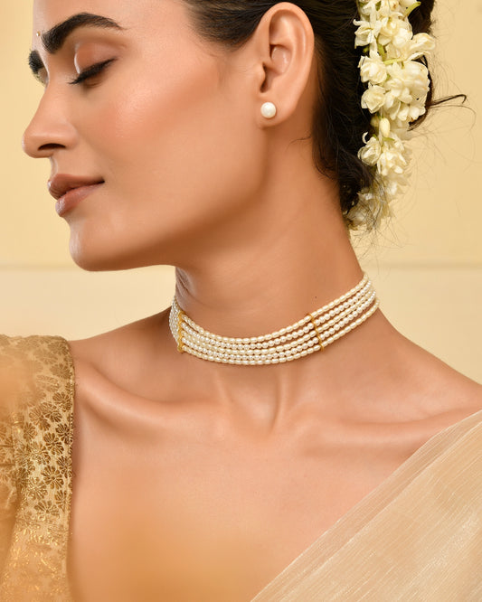 Roovi Class is Sass Pearl Choker for Women