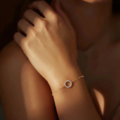 Classy Diva Round Pure 925 Silver Bracelet